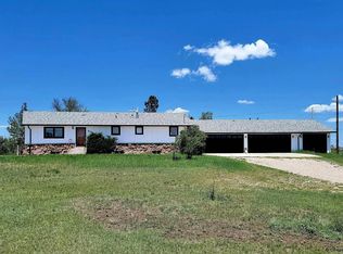 808 E Laughlin Rd, Cheyenne, WY 82009