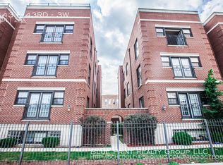 543 E 43rd St APT 3W, Chicago, IL 60653