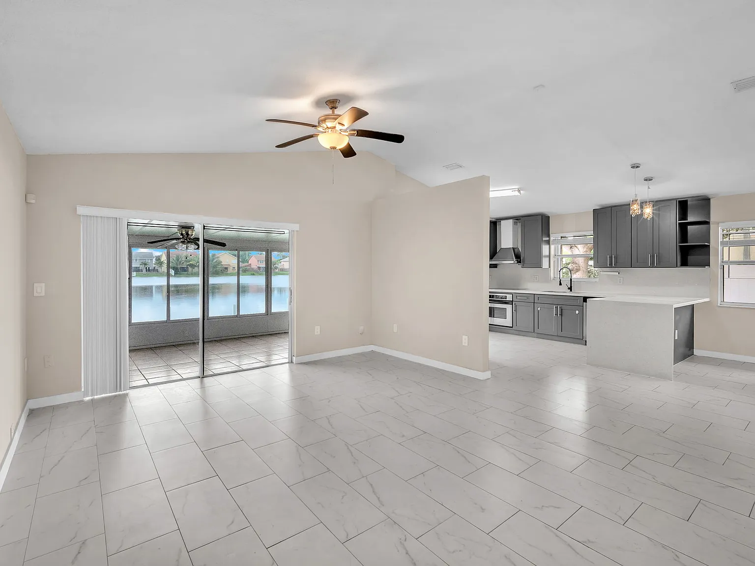 3 bed, 1546 sqft, $3,900 — Photo 3