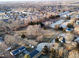 20 E Green Meadows Rd, Columbia, MO 65203