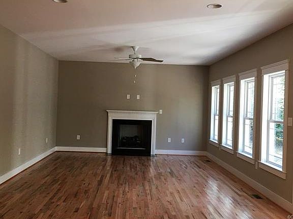 5th image of 15391 Crowning Brook Ln