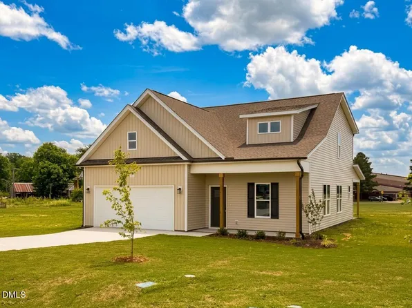 87 Sundrops Trl, Dunn, NC 28334
