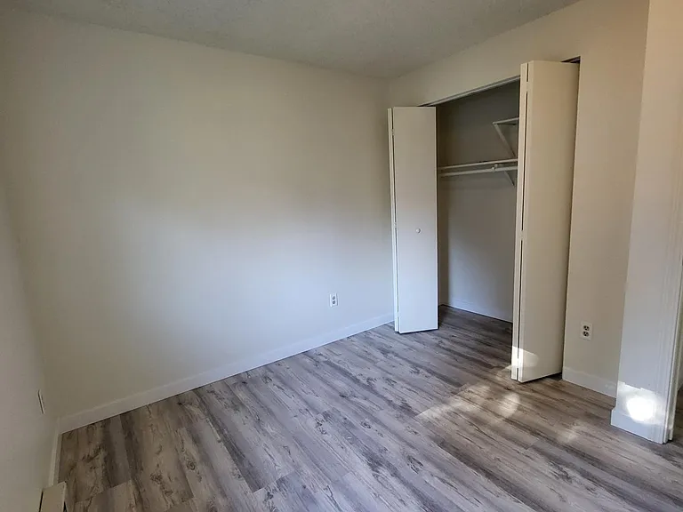 6054 W Dorian Ct — Photo 6