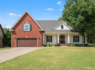 720 Twin View Dr, Murfreesboro, TN 37128