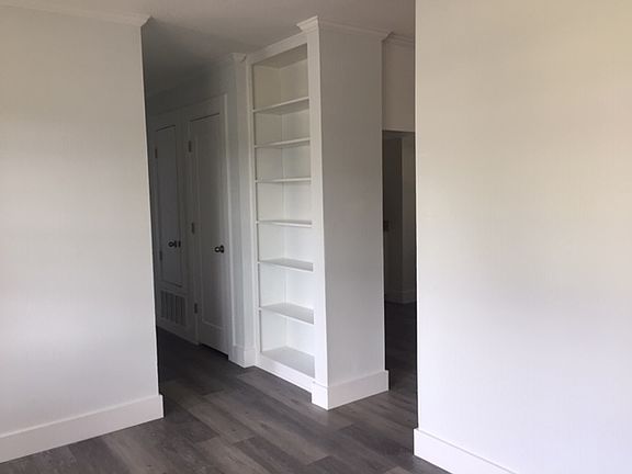 2nd image of 115 Pryor Dr