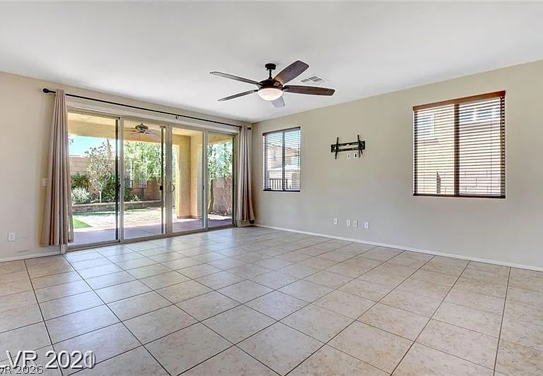 6629 Dome Rock St — Photo 4