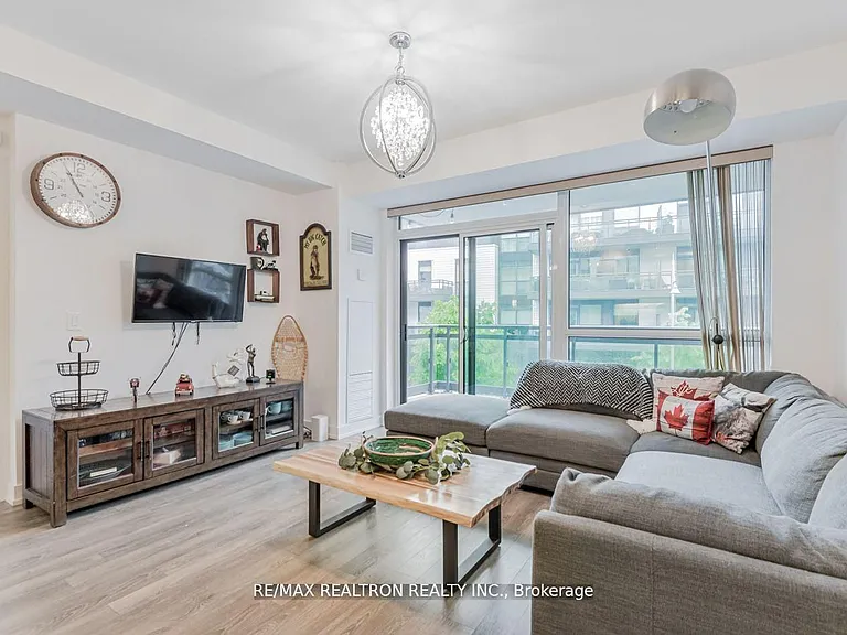 301 Sea Ray Ave #C210 — Photo 5