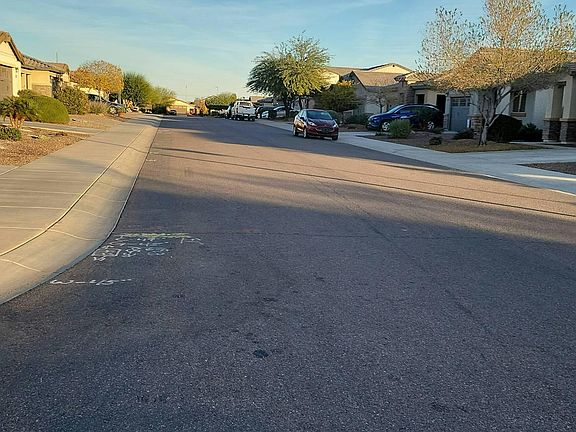 4th image of 17222 W Orchid Ln