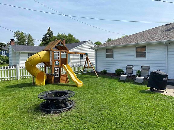 Back yard fire pit area