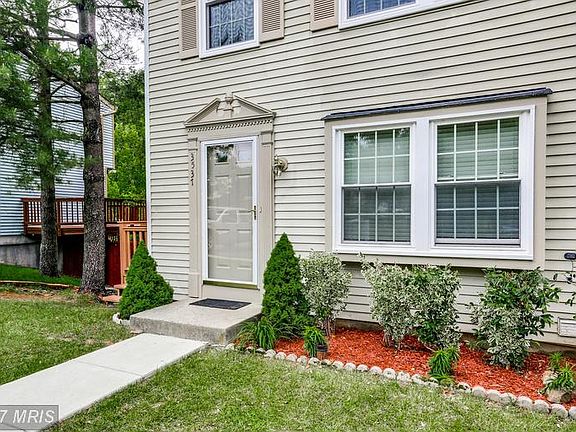 3rd image of 3537 Hepburn Ct