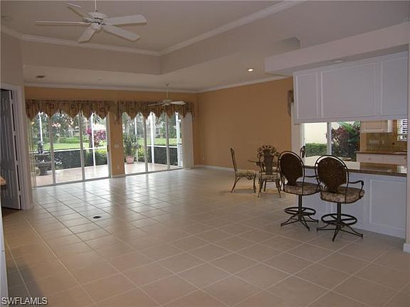 4th image of 5256 Hawkesbury Way