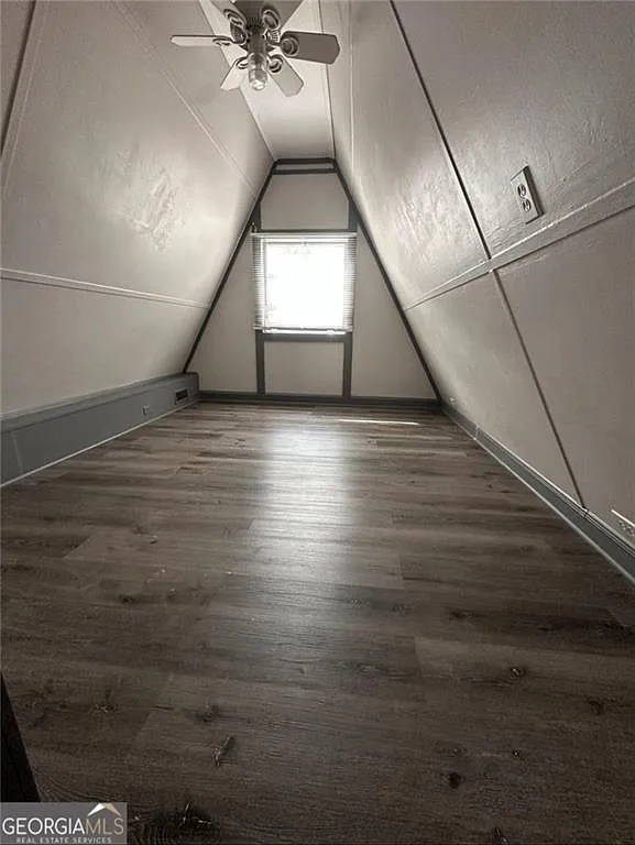 1 bed, 1.0 bath, 700 sqft, $1,300 — Photo 4