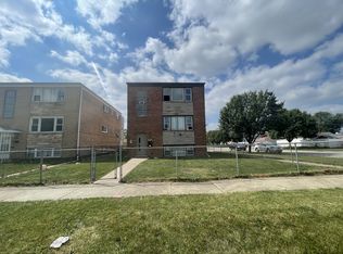 1554 N 43rd Ave, Stone Park, IL 60165