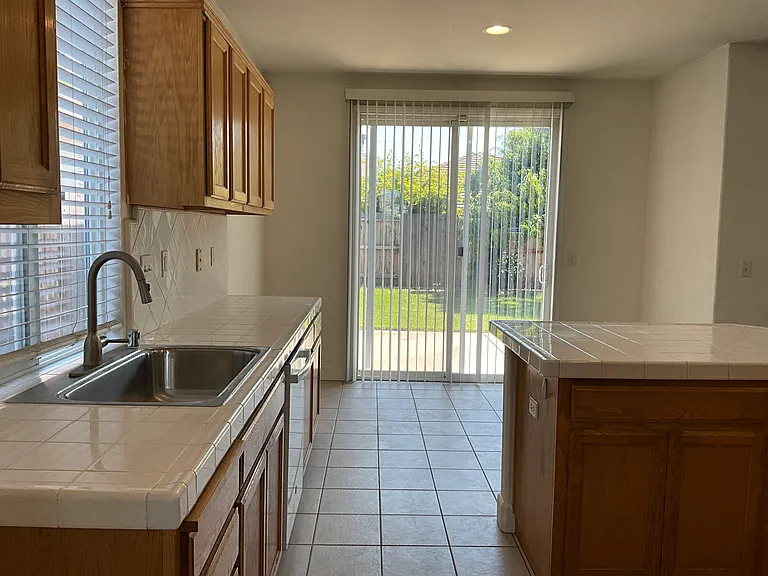 5408 Beckworth Way — Photo 4