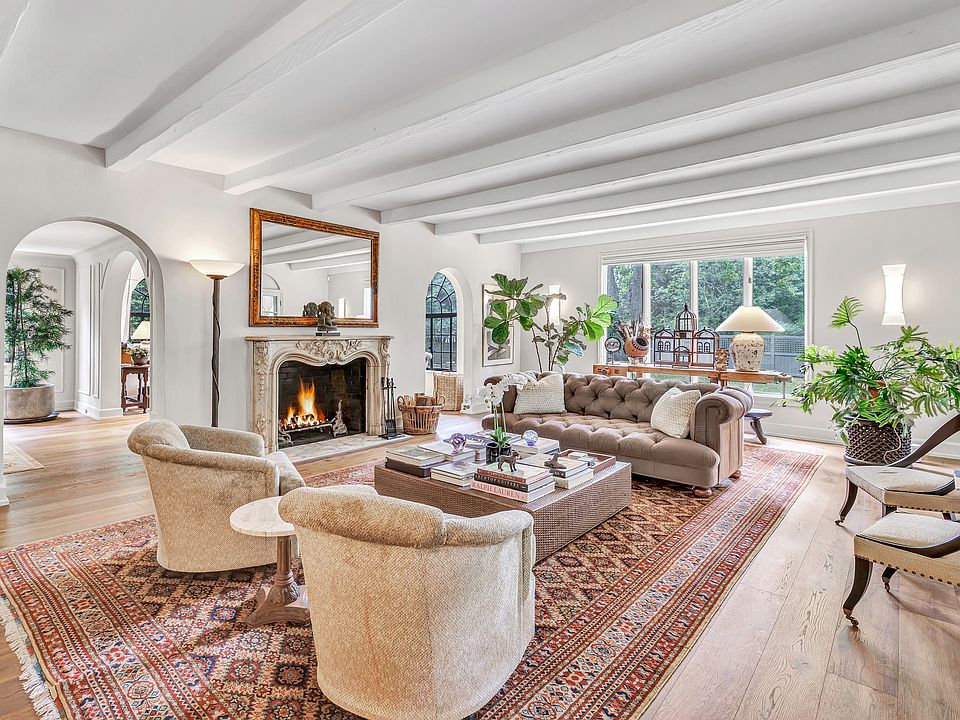 1st image of 61 Clapboard Hill Road