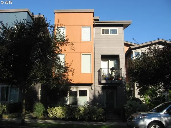 8083 N Leavitt Ave #16-1, Portland, OR 97203