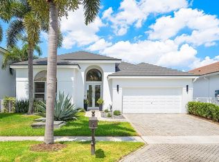 5712 NW 38th Ave, Boca Raton, FL 33496