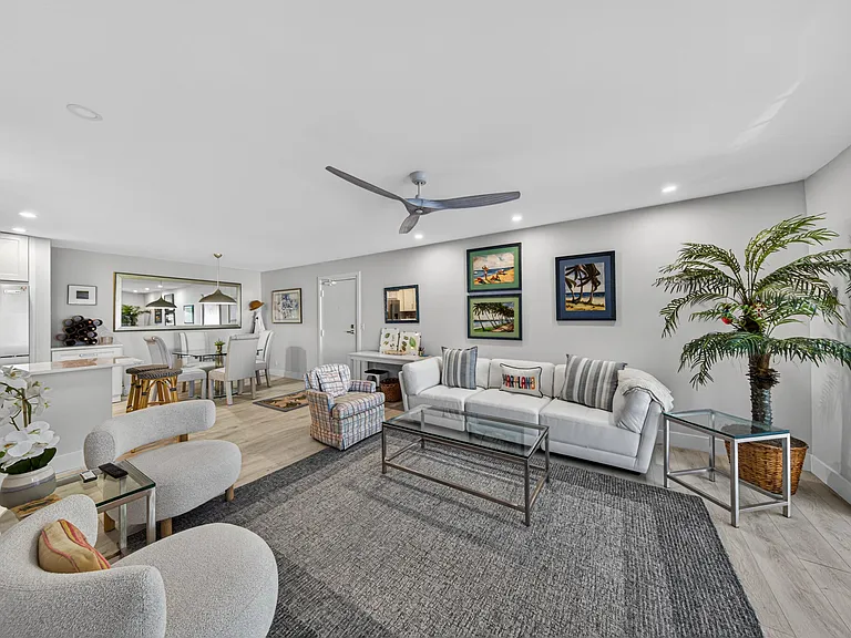 6429 Bay Club Dr #3 — Photo 17