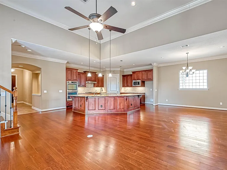 5014 Fairford Dr — Photo 13