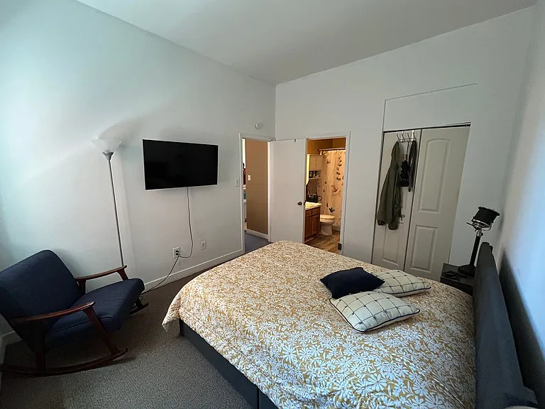 23 N Mulberry St — Photo 14