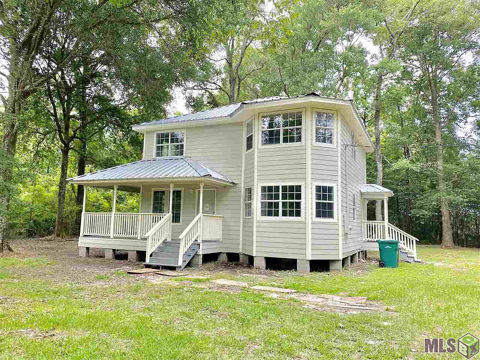 1st image of 24618 Tammy Dr