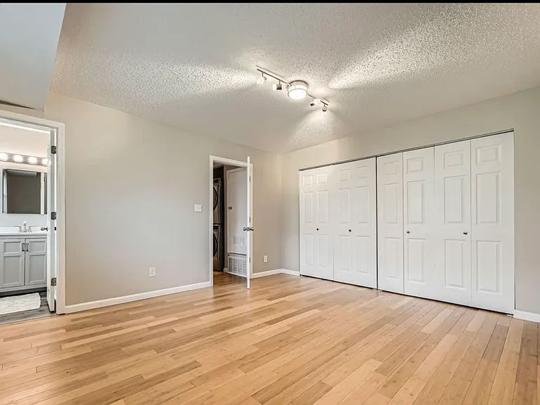 11921 Tarragon Rd #F — Photo 10