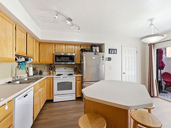 4th image of 4792 W Pescara Ct