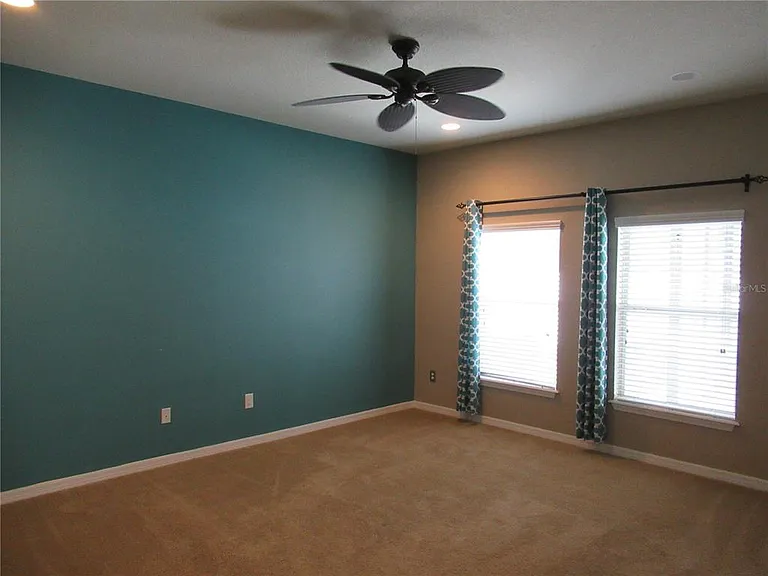 2822 Maple Brook Loop — Photo 16