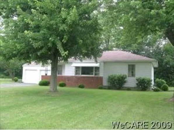 2500 Elmview Dr, Lima, OH 45806