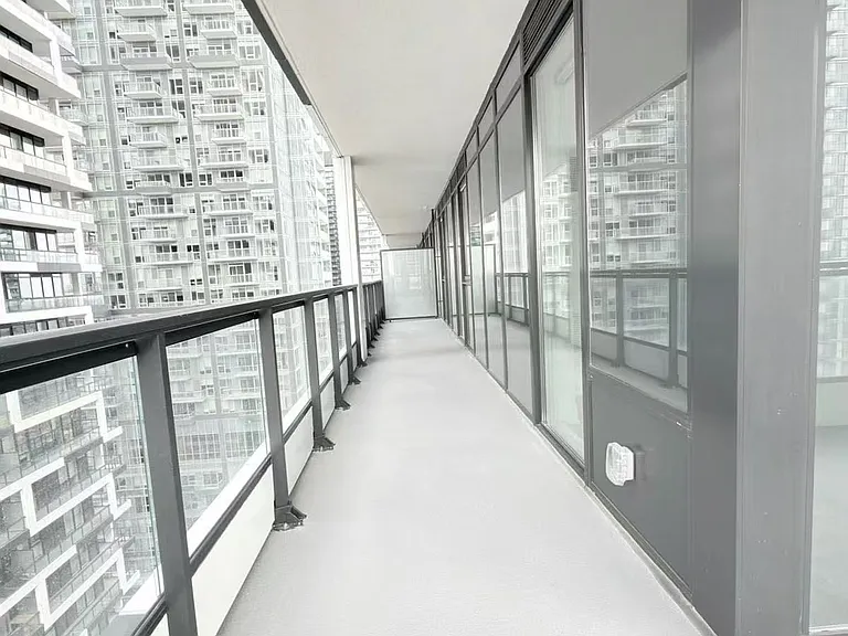65 Broadway Ave #1609 — Photo 8