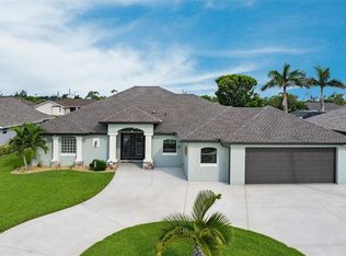 21 Medalist Ln, Rotonda West, FL 33947