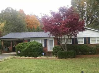 904 13th St NW, Conover, NC 28613