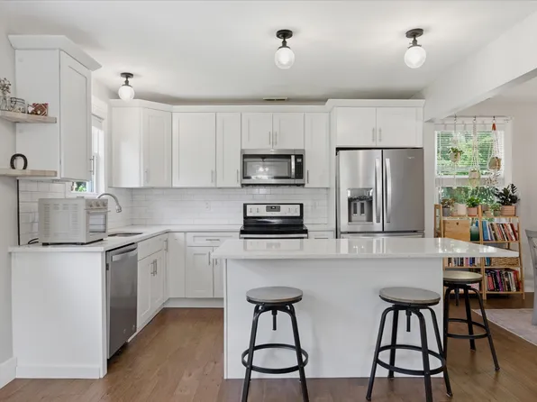 93 Jay St, Nashville, TN 37210