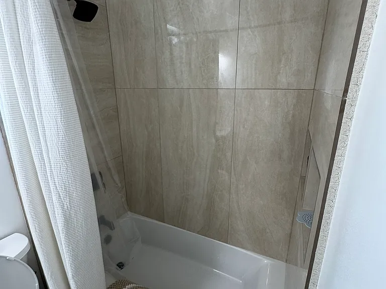 8308 Sanger Ave #B — Photo 10