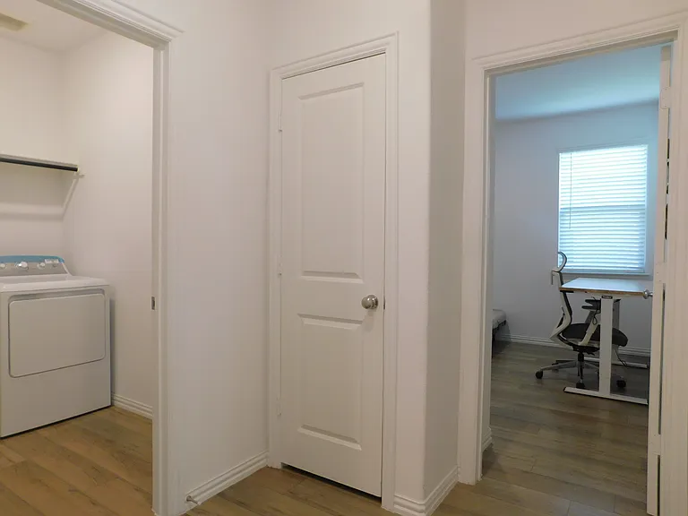 3500 Kingsview Dr — Photo 25