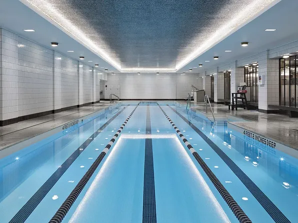 160 West 12th Street image 13 of 16