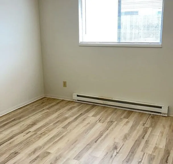 166 De Hague St #1-4 — Photo 9