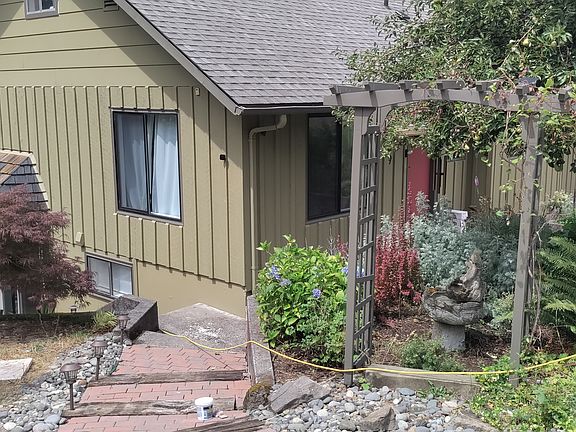 Side entrance from apartment parking area