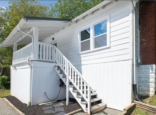 33 Hilldale Rd, Asheville, NC 28803