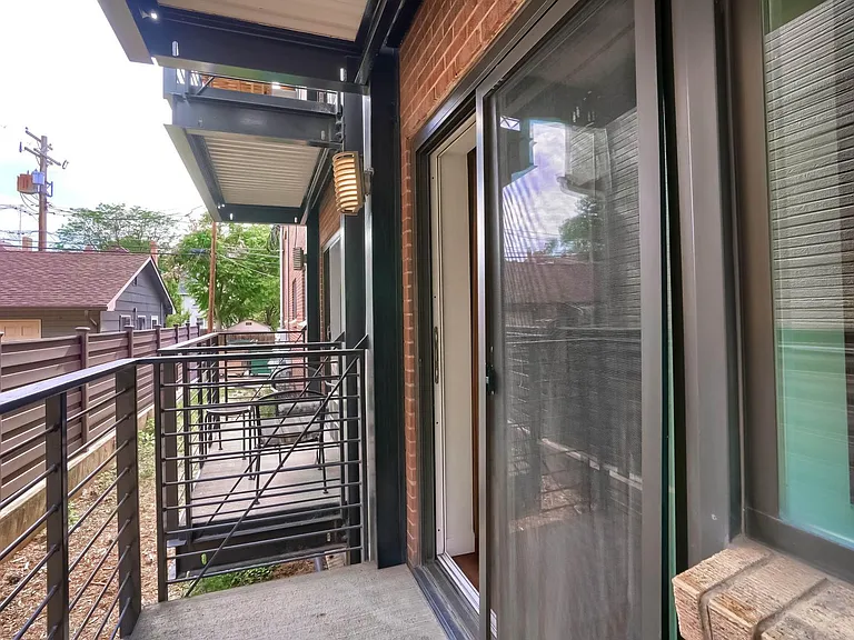 1245 Columbine St #204 — Photo 23
