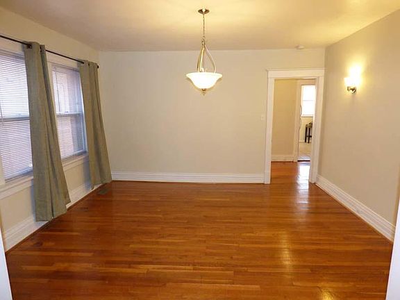 4th image of 1021 Commodore Dr Floor 2