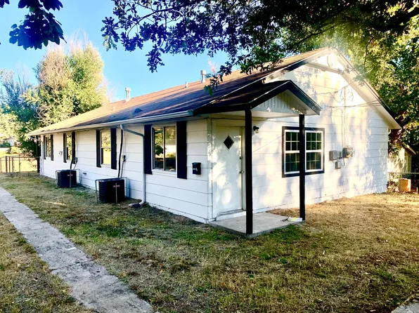 1016 N Roosevelt Ave, Sand Springs, OK 74063