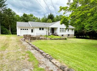 2238 Manor Dr, Ford City, PA 16226