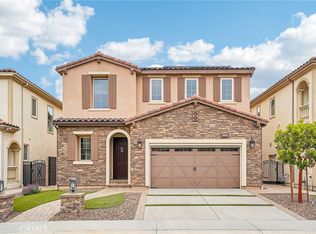 20452 W Esmerelda Ln, Northridge, CA 91326