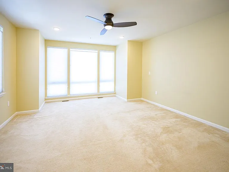 5130 Cambria Way #101 — Photo 14