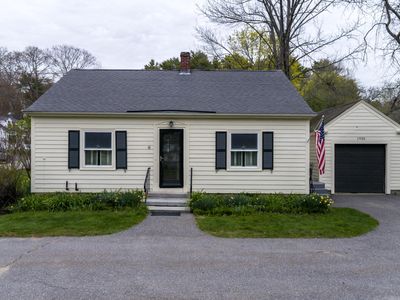 8 Oak Avenue, Freeport, ME, 04032