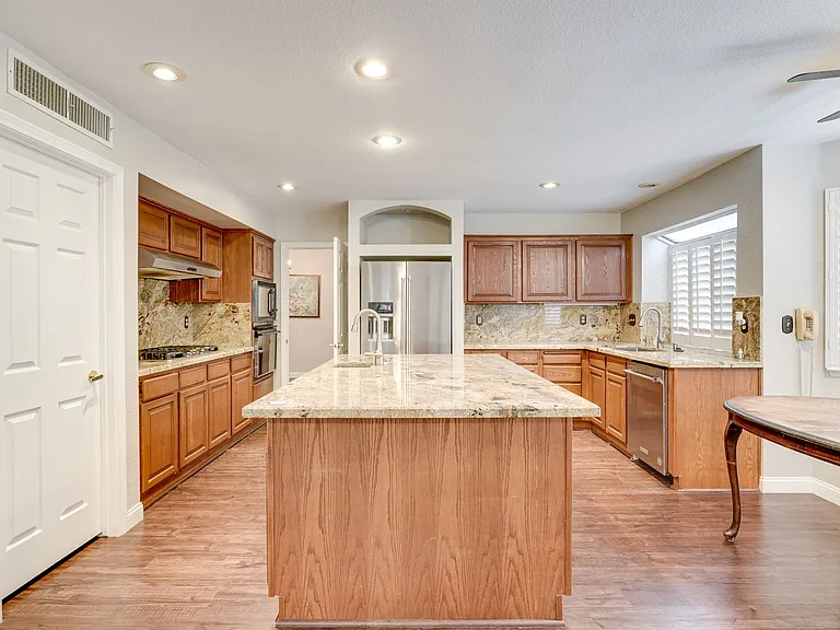 2816 Mellow Breeze St — Photo 16