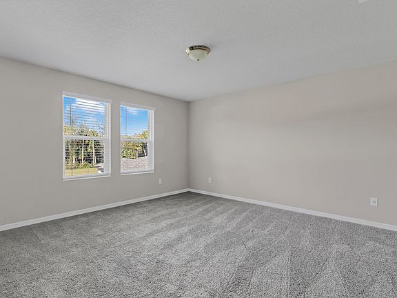 4th image of 3336 Curlew Ave