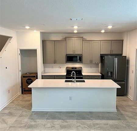 4th image of 1736 Tohoqua Blvd