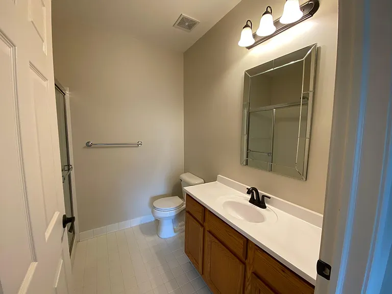 16709 Carriage Way — Photo 10